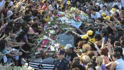 a 16 anos de la muerte de sandro, los vecinos de lomas lo recuerdan como a uno mas