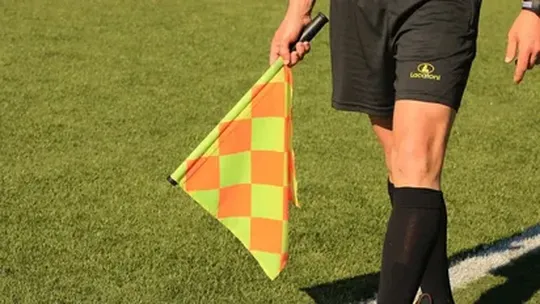 Esteban Echeverría: comienza la Escuela Municipal de Arbitraje de Fútbol en El Jagüel