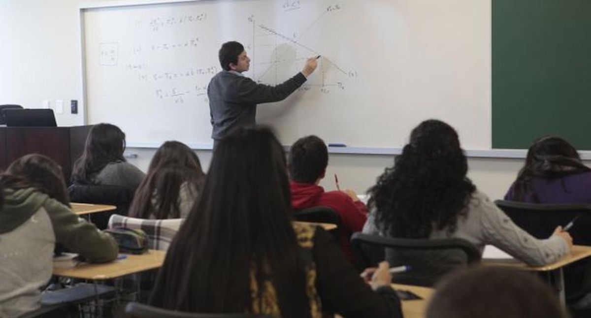Los vecinos de Esteban Echeverr&iacute;a podr&aacute;n inscribirse en carreras terciarias de la UTN para estudiar en la sede local.