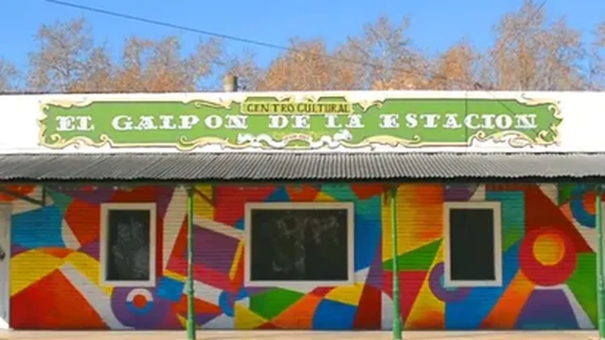 El Centro Cultural "El Galpón de la Estación" de Monte Grande. El Centro Cultural "El Galpón de la Estación" de Monte Grande.