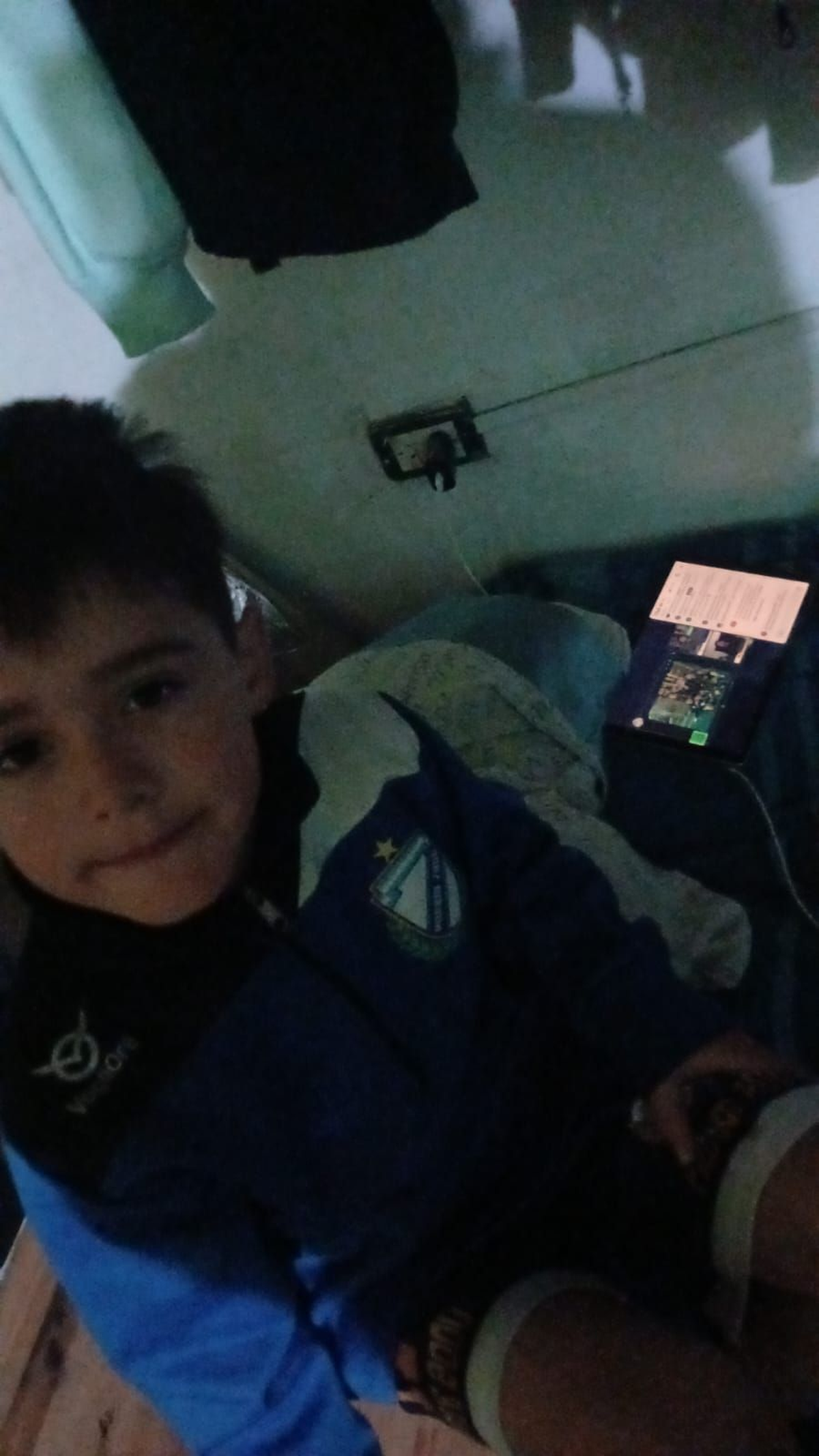 Lucas, jugador de la 2019 de Parque 2000, viendo FEFIJEE AL EXTREMO. Lucas, jugador de la 2019 de Parque 2000, viendo FEFIJEE AL EXTREMO.
