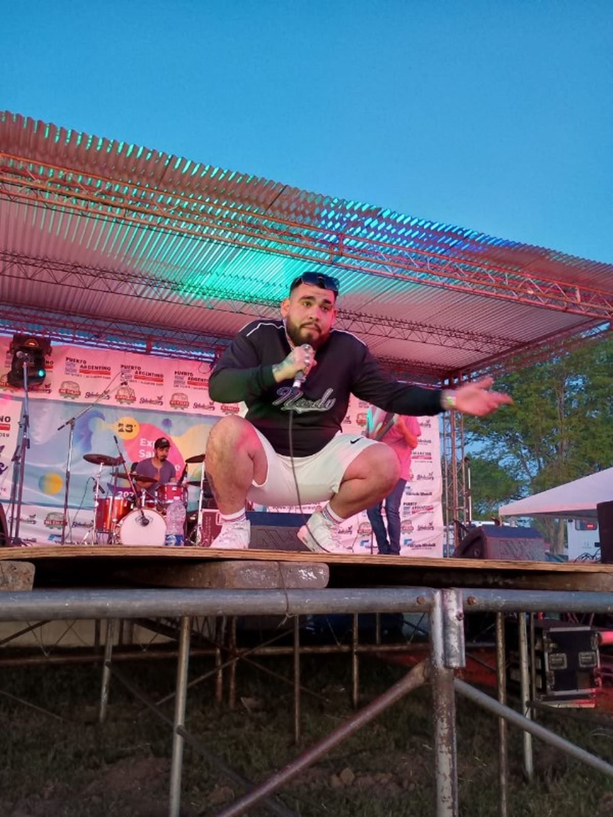 Ezequiel Conte, vecino de San Vicente, en una de sus presentaciones.