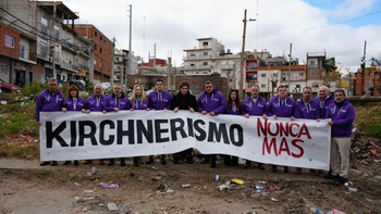 Milei lanzó la campaña de La Libertad Avanza en Provincia: Kirchnerismo Nunca Más