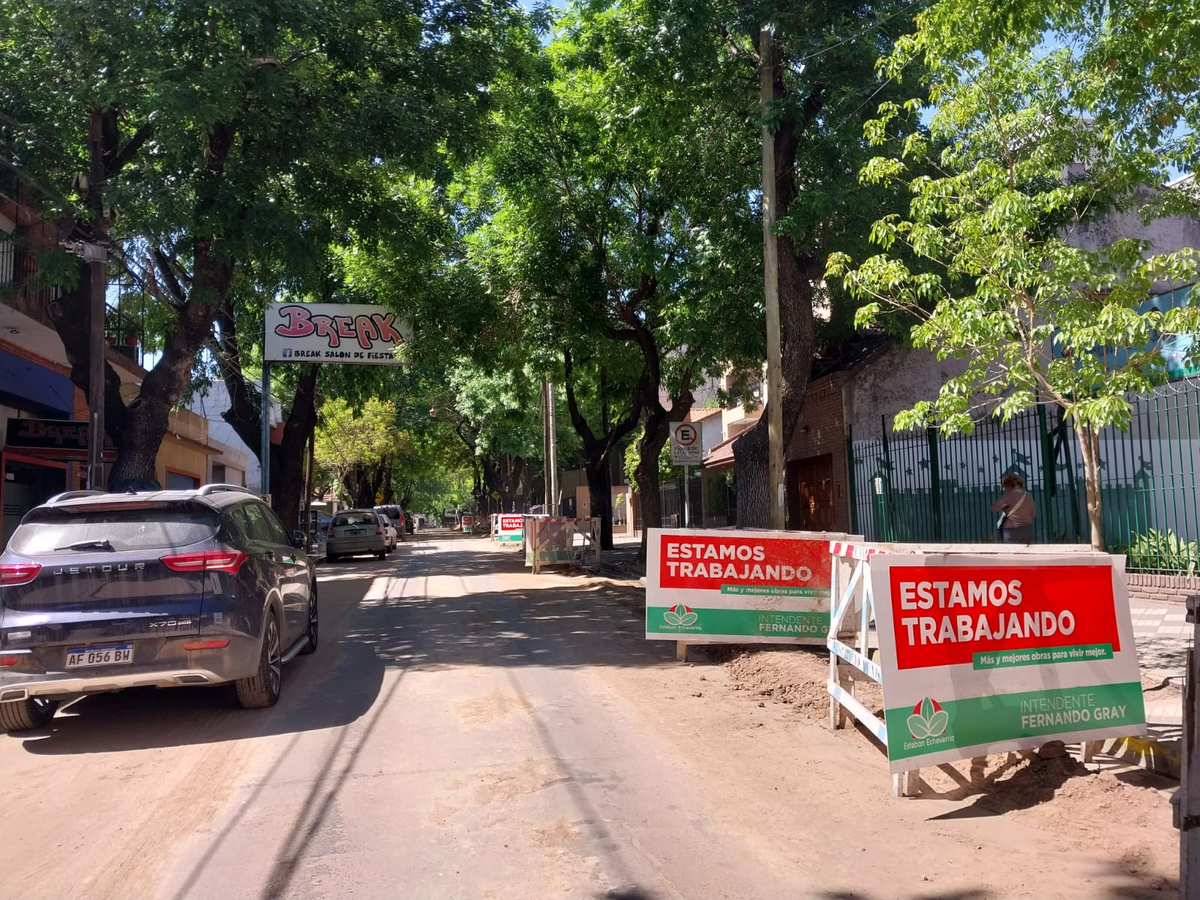Algunas calles de Esteban Echeverr&iacute;a se encuentran cerradas al tr&aacute;nsito debido a obras.