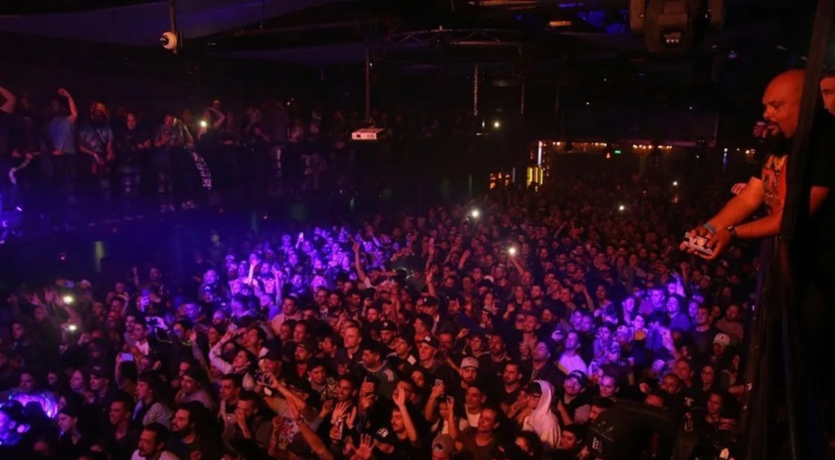 En el Auditorio Sur pueden ingresar una gran cantidad de personas.