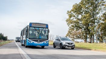 San Vicente: así fue el debut del nuevo colectivo que va al Hospital Cuenca de Cañuelas