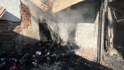 almirante brown: feroz incendio ocasiono danos materiales en una casa