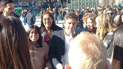 kicillof mantiene su agenda en la plata mientras informan sobre reunion con cristina