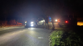 Fuerte choque en una peligrosa curva de la Ruta 52 en Ezeiza: vecinos alertan por el riesgo