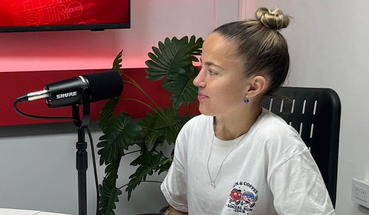 Sofía Speroni, una de las personas que lleva adelante el proyecto del Social Run Club en Esteban Echeverría, visitó FM Extremo Sur. 