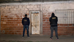 varios detenidos por venta de droga en ezeiza: les secuestraron cocaina