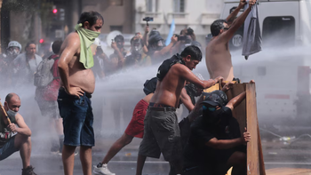 Tras la protesta por la reforma laboral, el Gobierno presentará una denuncia por terrorismo