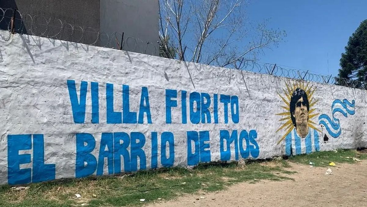 Homenaje a Maradona en Fiorito: inauguran una biblioteca y nuevos potreros Homenaje a Maradona en Fiorito: inauguran una biblioteca y nuevos potreros