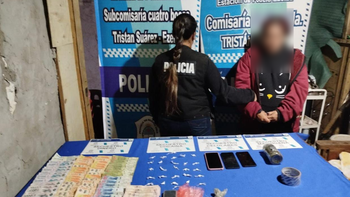 Ezeiza: detuvieron a una mujer acusada de vender droga a través de delivery