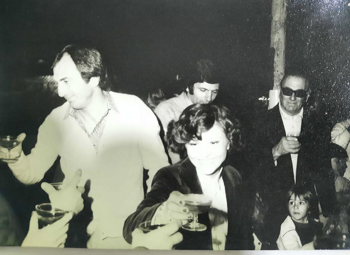 Foto archivo del momento de la inauguración del local.