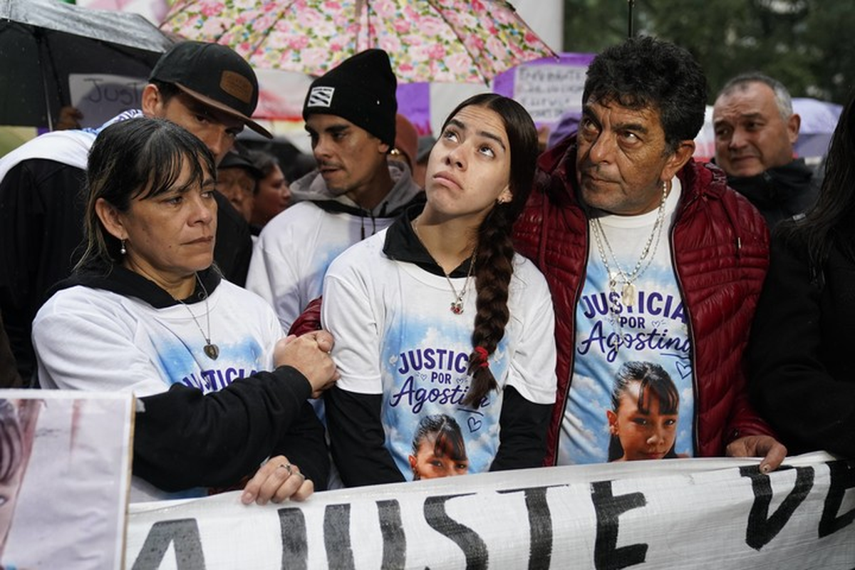 Abuelos y tíos de Agostina Vega participaron de la marcha en Córdoba Abuelos y tíos de Agostina Vega participaron de la marcha en Córdoba