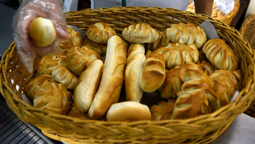 crisis de precios: el gobierno acordo el kilo de pan entre $320 y $340