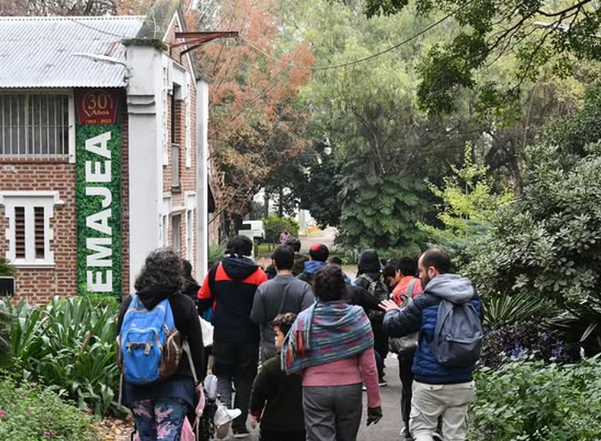 El Municipio de Lomas de Zamora impulsa un plan para enfrentar el cambio climático con una estrategia integral El Municipio de Lomas de Zamora impulsa un plan para enfrentar el cambio climático con una estrategia integral