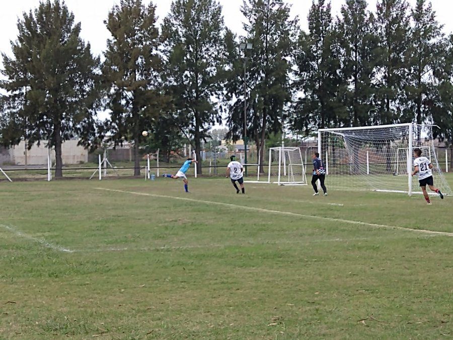 ADCC Junior: El campe&oacute;n San Eliseo se despidi&oacute; con una goleada