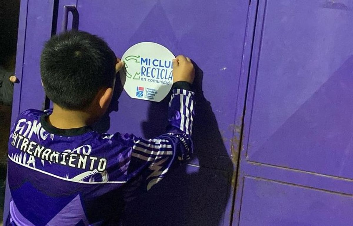 Las instituciones de Lomas reciben equipamiento y participan de acciones comunitarias vinculadas al ambiente.