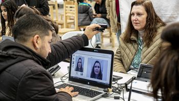 Operativo de documentación en Almirante Brown: dónde tramitar el DNI esta semana