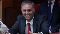 en medio de la investigacion por presunto enriquecimiento ilicito, expone manuel adorni en el congreso