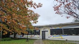 la biblioteca de luis guillon cumplio 61 anos: es como una segunda casa
