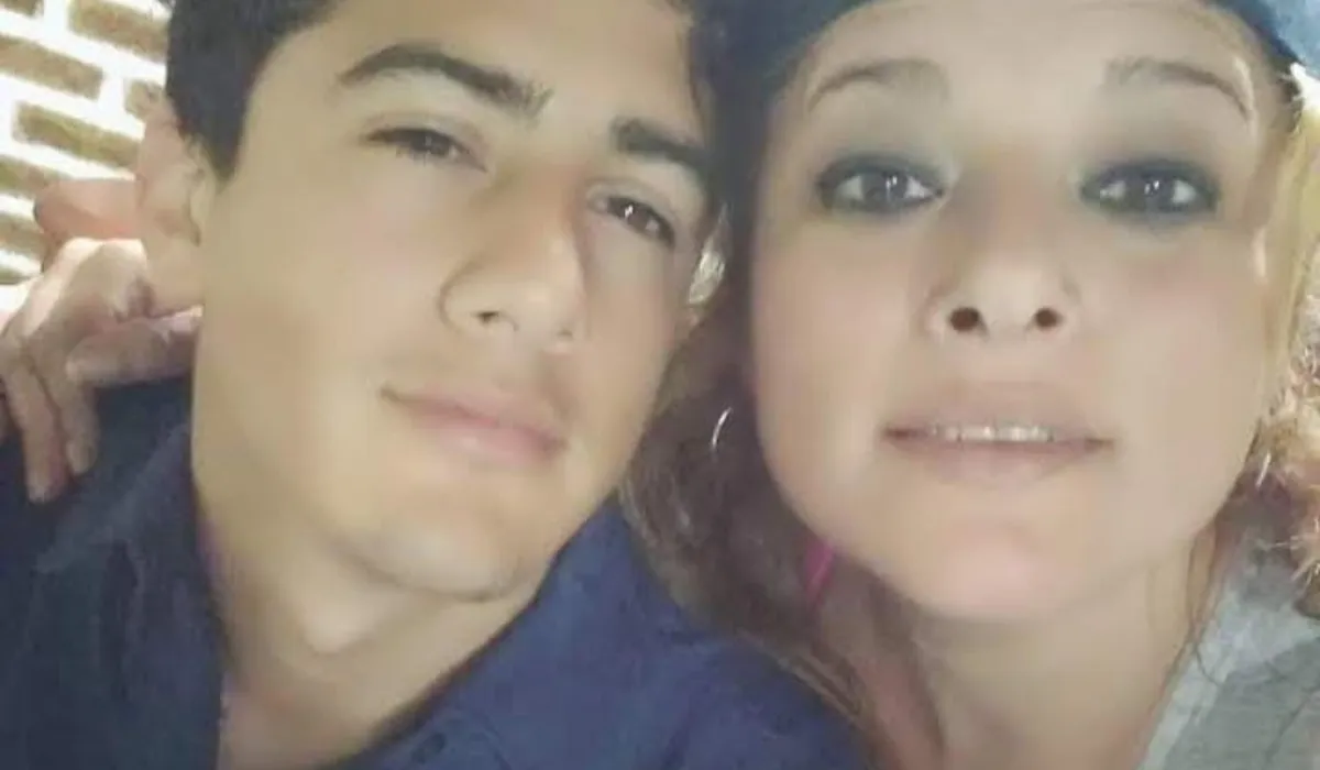 Emiliano Villavicencio y su mamá Stella Maris Hernández. 