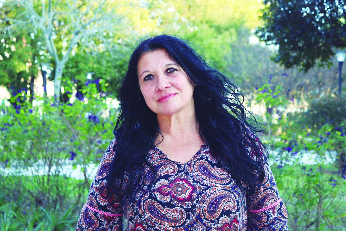 Pronta a jubilarse, Viviana confesó que le cuesta despedirse de la escuela Nº6 de Guillón, donde es directora.