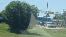 demoras y servicios reducidos en el tren roca: una formacion choco a una camioneta en guernica