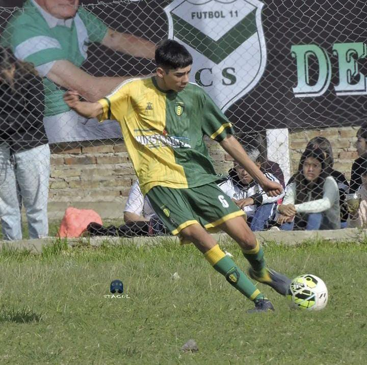 Lleg&oacute; al club a los 10 a&ntilde;os y ahora es el capit&aacute;n de la Reserva.