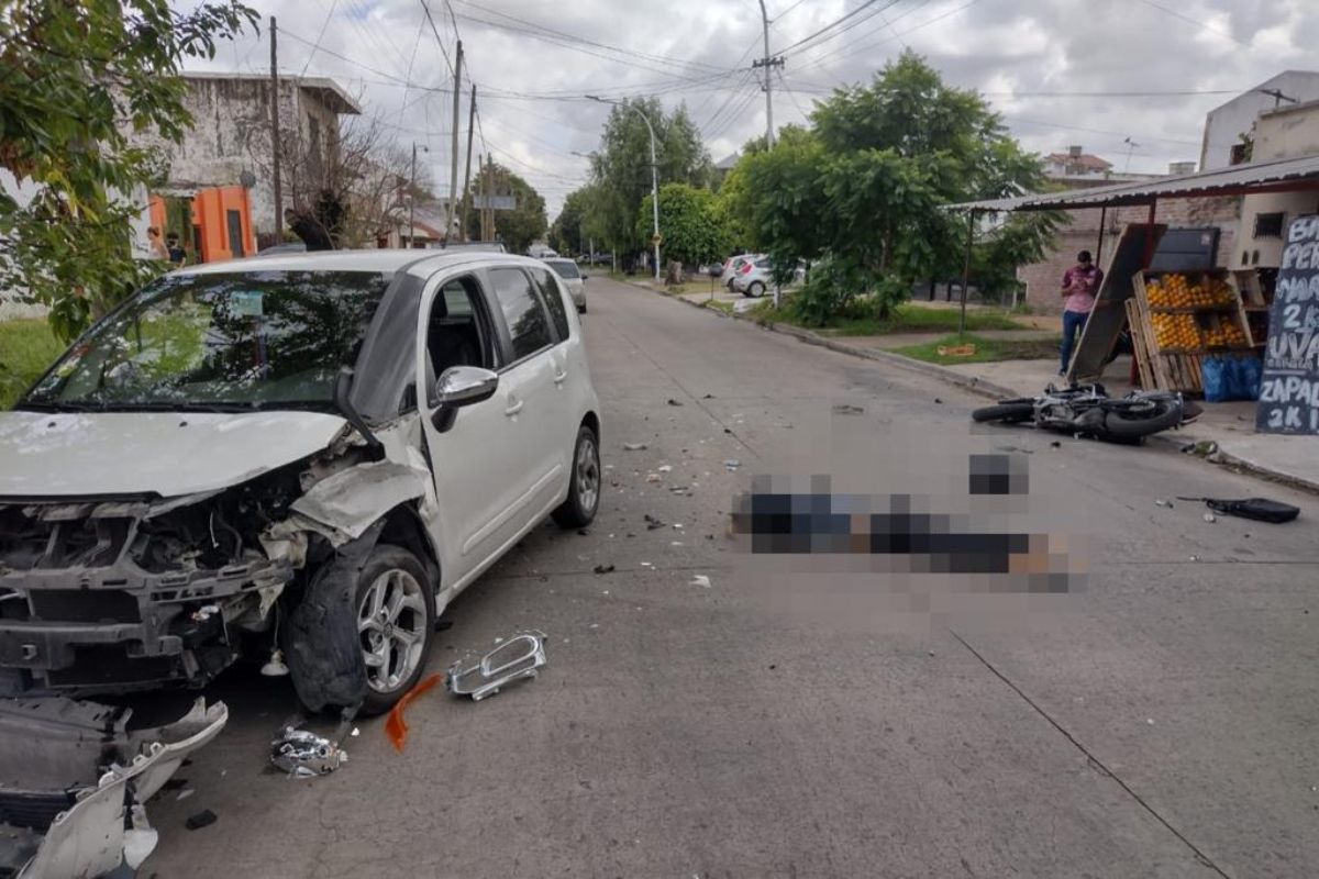 Lanús: murió un motociclista que aparentemente huía de un control policíal