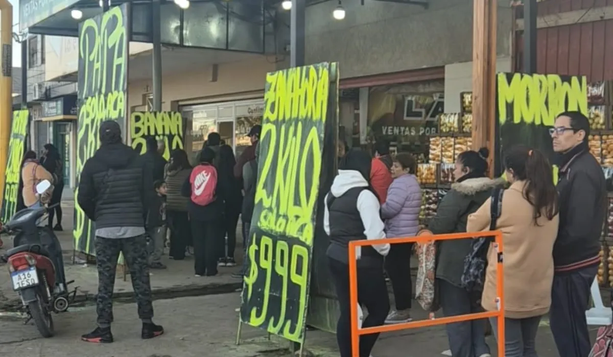 Desde La Nueva Luna demostraron su enojo por la clausura.