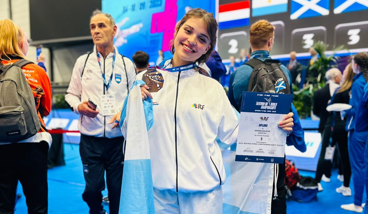 Ariana Zalazar, la joven de El Jagüel que llegó al Mundial de Taekwondo en Finlandia 