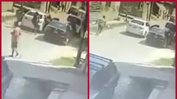 Video: así delincuentes armados robaban un auto en Lomas a plena luz del día.