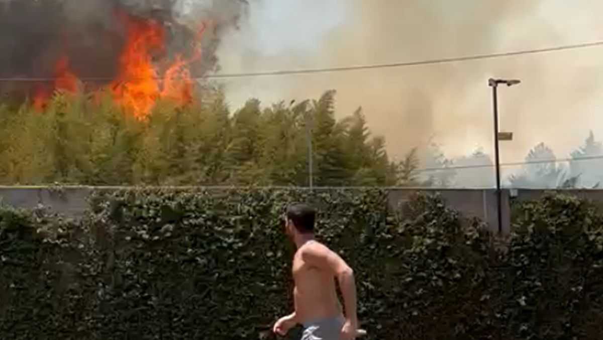 Desesperación por un incendio en Canning: vecinos de un country colaboraron para apagarlo