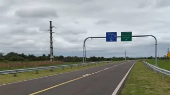 El Gobierno formalizó la toma posesión de las primeras rutas privatizadas