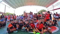 esteban echeverria: inauguraron un techo parabolico en el club social y deportivo union