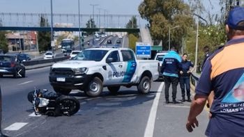 Trágico choque en Camino Negro: un motociclista falleció por el impacto