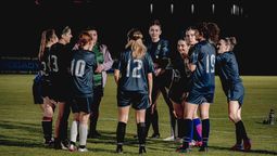 adcc: el femenino de campos de echeverria vencio 1-0 a san lucas en un partido muy aspero