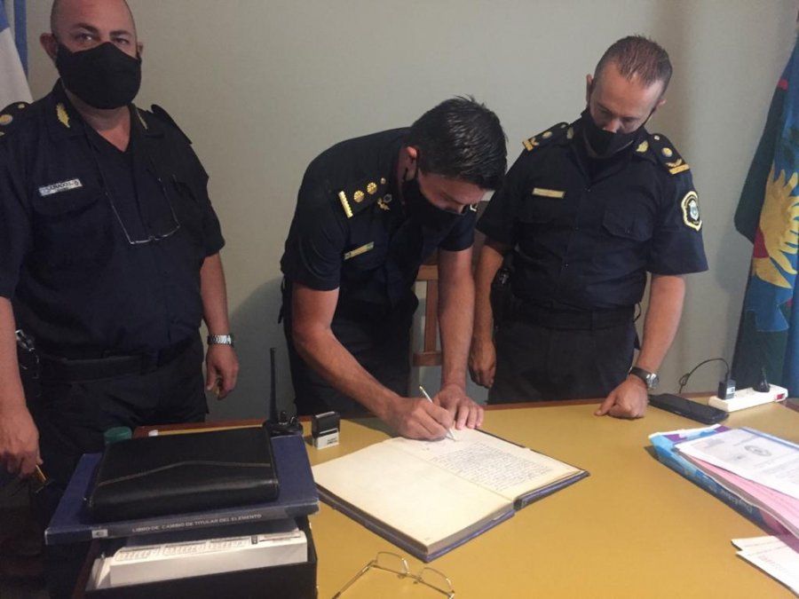 El comisario Matías Alfredo Sáez asume al mando de la Policía local.