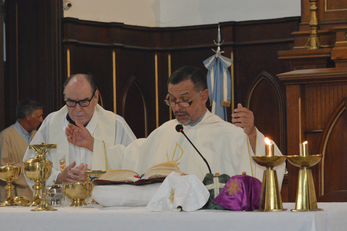 Desde el próximo 27 de abril, Carlos Ramos brindará su servicio en la parroquia San Alberto Magno, en Villa Albertina.