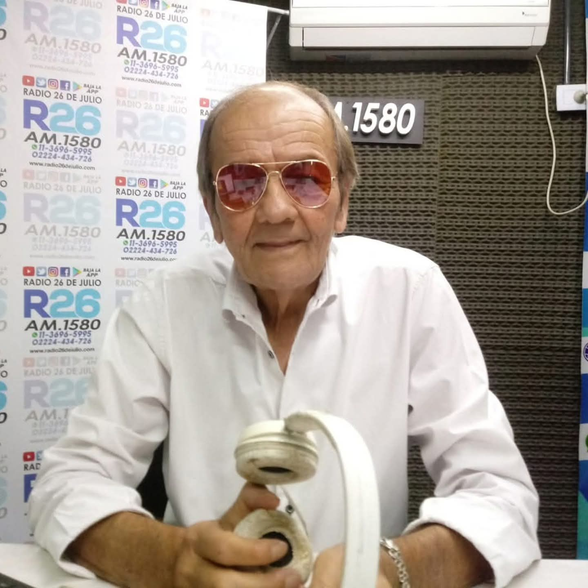 El referente del folklore en Almirante Brown conducía su programa de lunes a viernes, de 14:00 a 15:00.