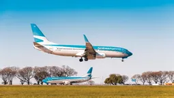 aerolineas argentinas refuerza servicios en su ruta hacia miami de cara a los play-off del mundial