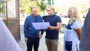 El Jagüel: Fernando Gray recorrió las obras que se ejecutan en la Escuela Primaria N°17