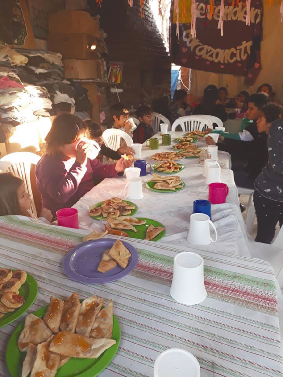 En el comedor “Corazoncitos” de El Jagüel brindan alimentación cuatro veces por semana.