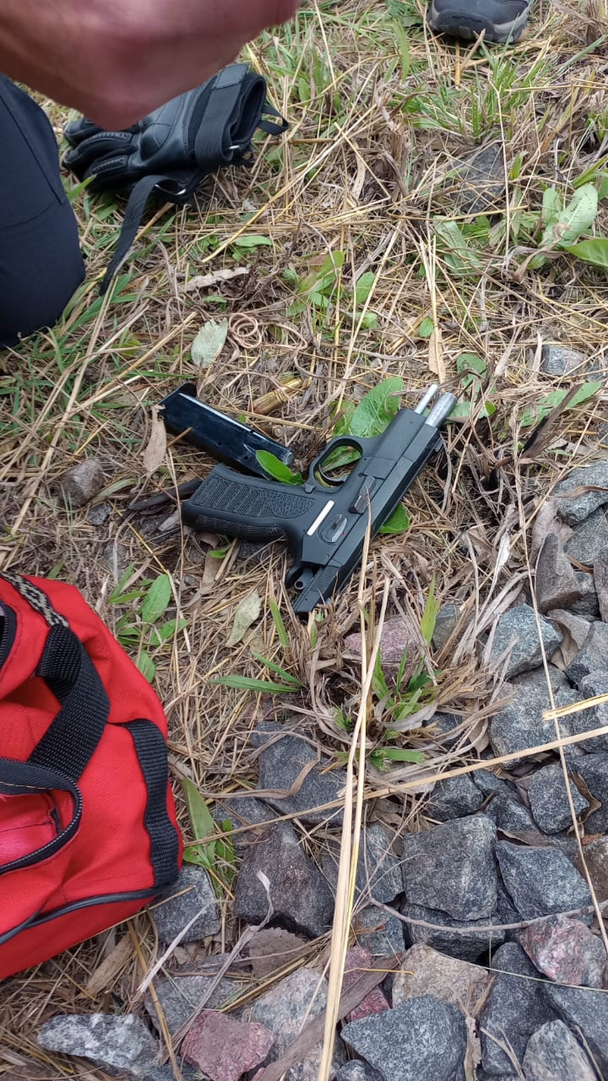 El arma con la que dispararon los delincuentes.