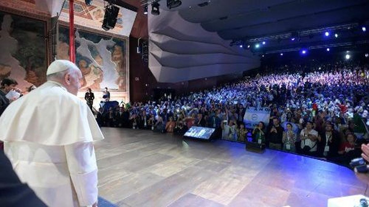 El Papa Francisco, en el encuentro en el que participaron los jóvenes de Lomas