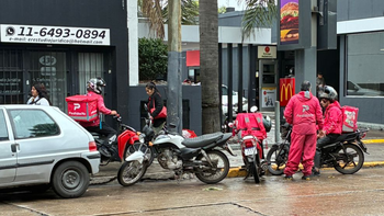 Qué dicen los trabajadores de Rappi y PedidosYa tras el fallo que los reconoce como empleados
